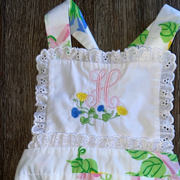 Tbbc size 0/6 Marietta Morning Glory sunsuit with H mono.  Excellent condition - Picture 2 of 7